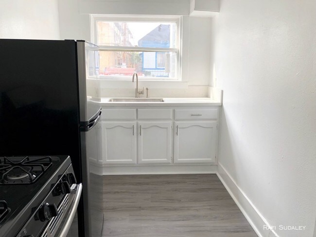 Foto del edificio - 2255 W 14th St