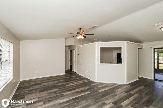 Foto del edificio - 1390 PALAU ST SE, PALM BAY, FL 32909