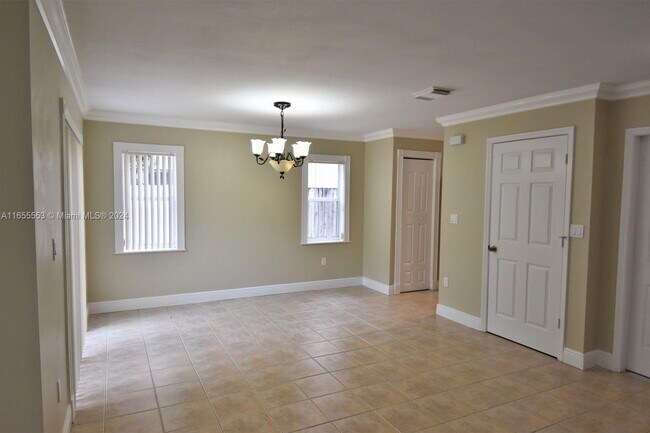 Foto del edificio - 16660 SW 141st Ct