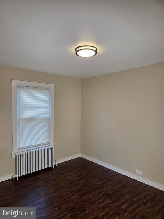 Foto del edificio - 143 Old Dorwart St