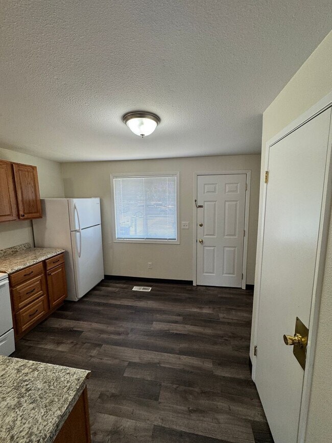Foto del edificio - 108-112 E. Beech St. Yakima, WA 98901