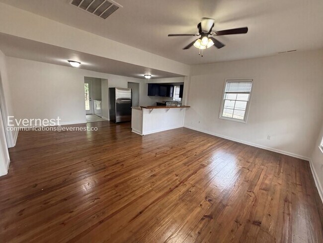 Foto del edificio - 506 Alpha St S