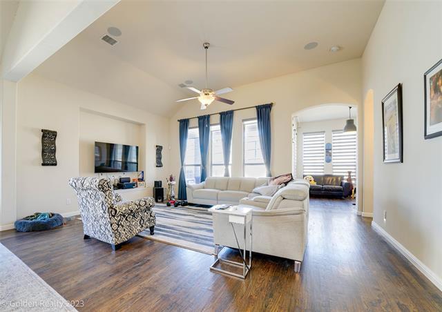 Foto del edificio - 3325 Sweet Gum Ln