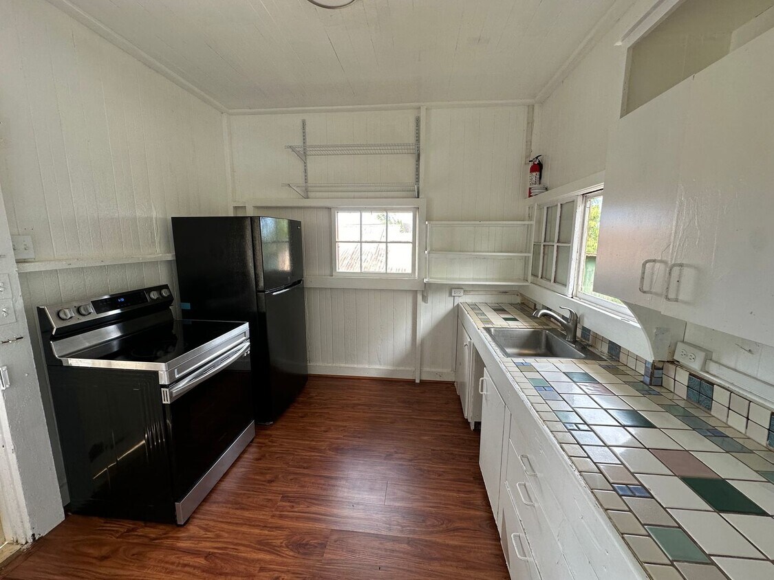 Foto del edificio - Furnished 4 Bedroom Paia