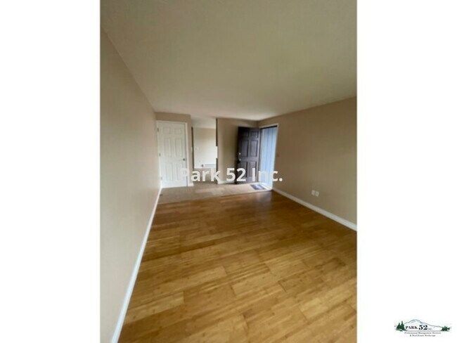 Foto del edificio - 1112 S Monroe St