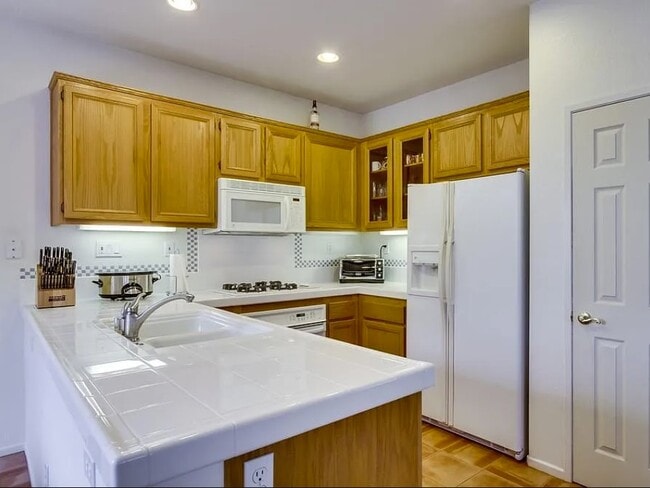 Building Photo - 11779 Westview Pky