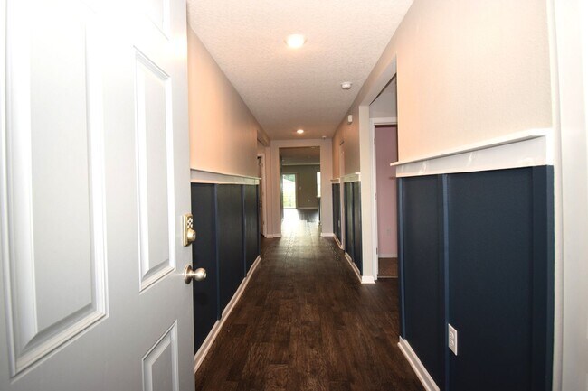 Foto del edificio - Welcome to Alta Lakes -  A Beautiful 4 Bed...