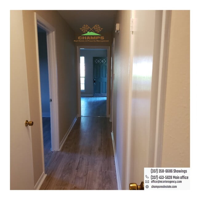 Foto del edificio - House available for rent in Lafayette.