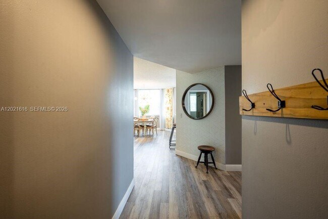 Foto del edificio - 11780 St Andrews Place