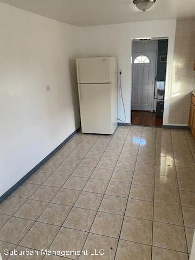 Building Photo - 3 br, 1 bath House - 1721 North 37th Avenue