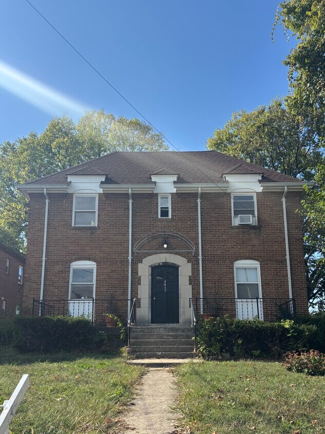 Foto principal - 4847 Paddock Rd