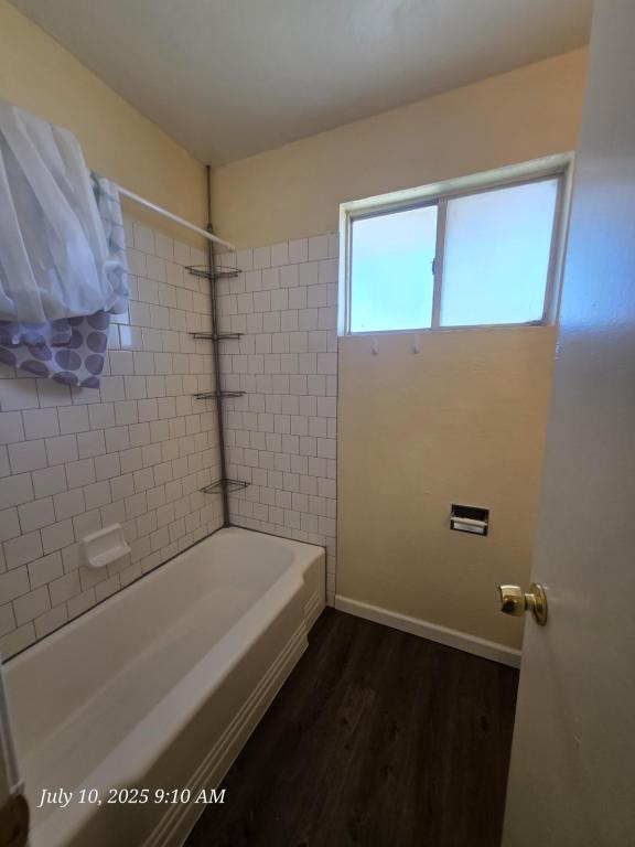 Foto del edificio - 3141 Rutherford St