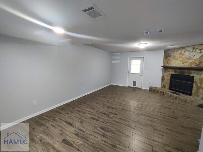 Foto del edificio - 601 Tupelo Trail