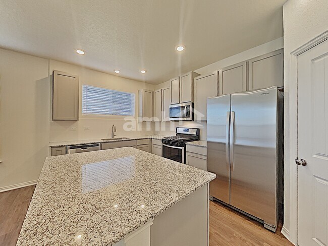 Foto del edificio - 2731 Spencebrook