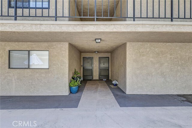 Foto del edificio - 12400 Montecito Rd