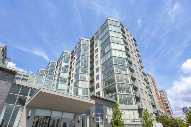 Foto del edificio - 9 Ave At Port Imperial