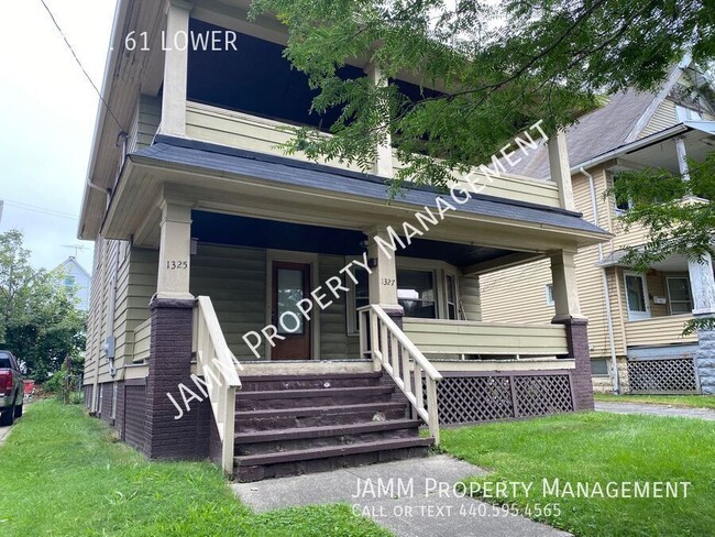 Building Photo - 2-bedroom Lower Duplex apartment in Gordon...