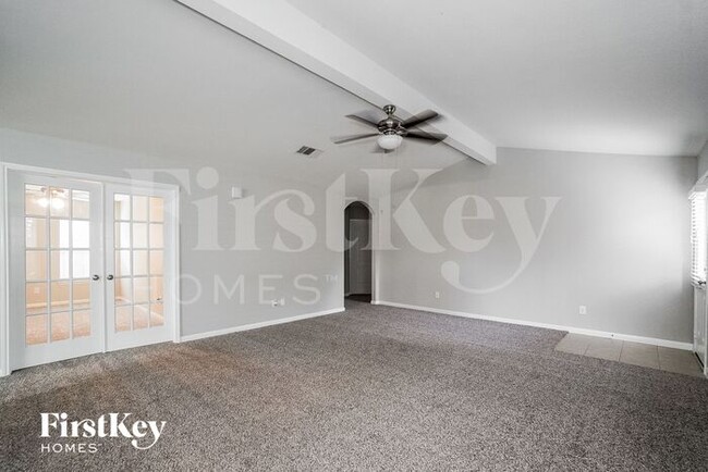 Building Photo - 21219 Slate Bend Dr