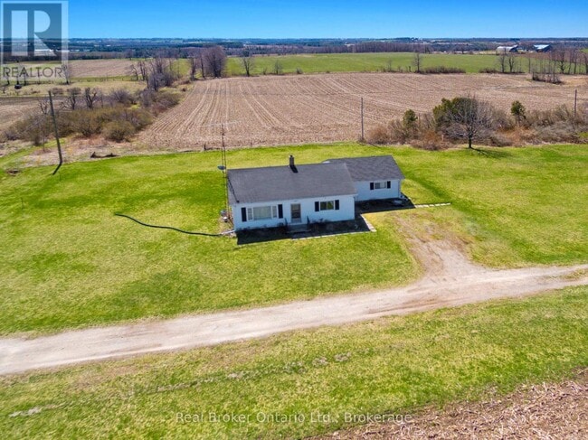 Photo du bâtiment - 9354 15TH SIDE ROAD