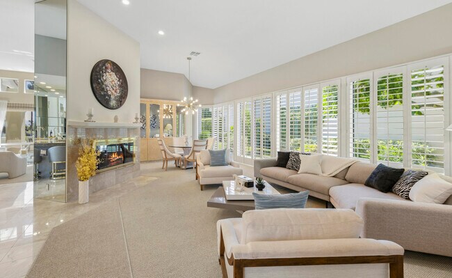 Foto del edificio - 75105 Spyglass Dr