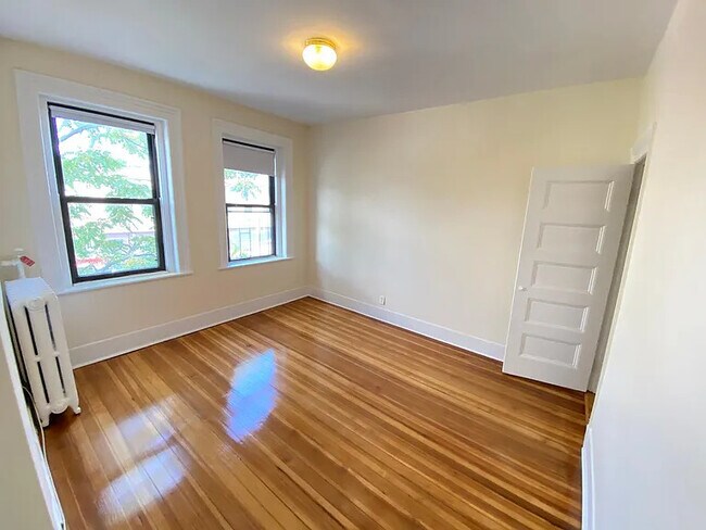 Foto del edificio - 22 Brighton Ave