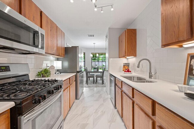 Foto del edificio - 7804 Turquoise Trail