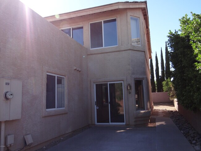 Foto del edificio - 12820 N Mountainside Dr