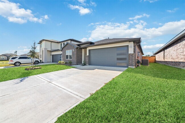 Foto del edificio - 7010 Fleetwood Crescent Wy