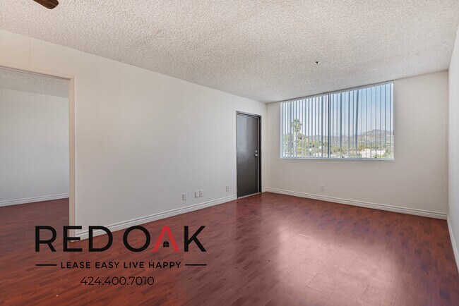 Foto del edificio - 4433 1/4 Eagle Rock Blvd -328