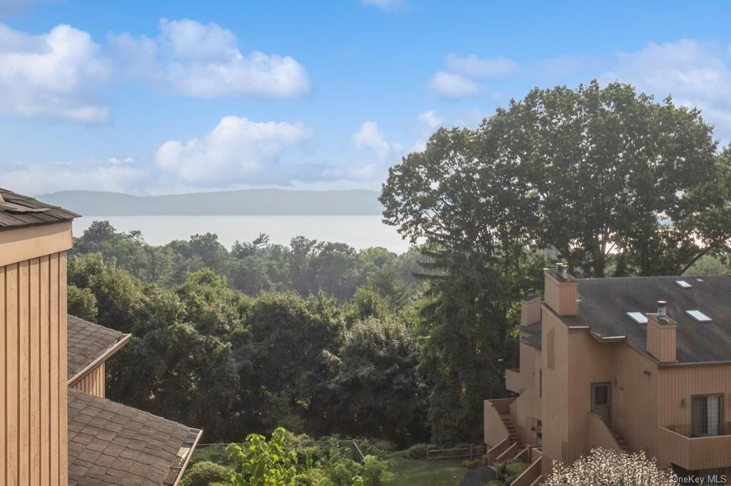Foto principal - 36 Hudson View Hill