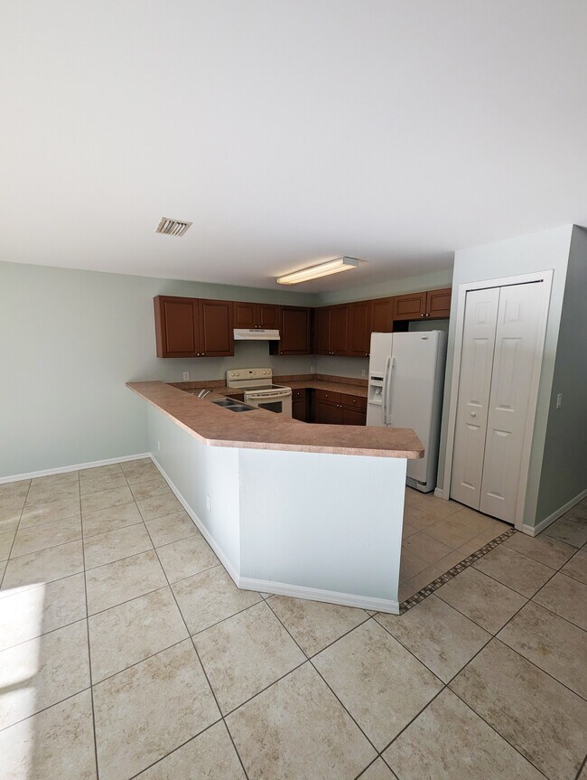 Foto del edificio - 4893 29th St SW