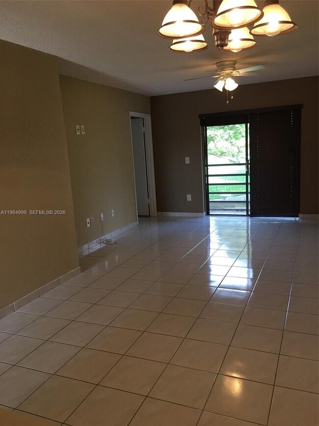 Foto del edificio - 14857 SW 104th St