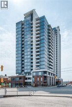 Building Photo - 15 Wellington St S
