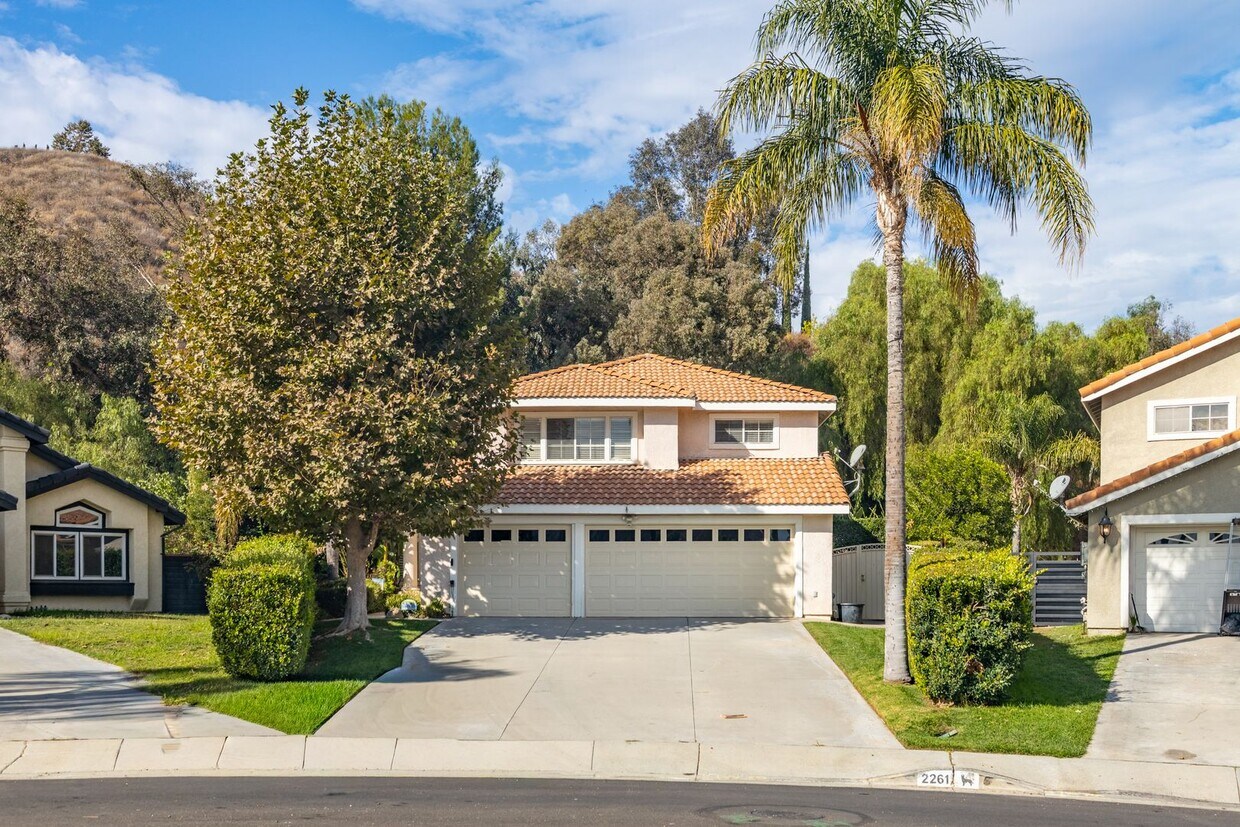 Primary Photo - Beautiful Updated Home in Reche Canyon