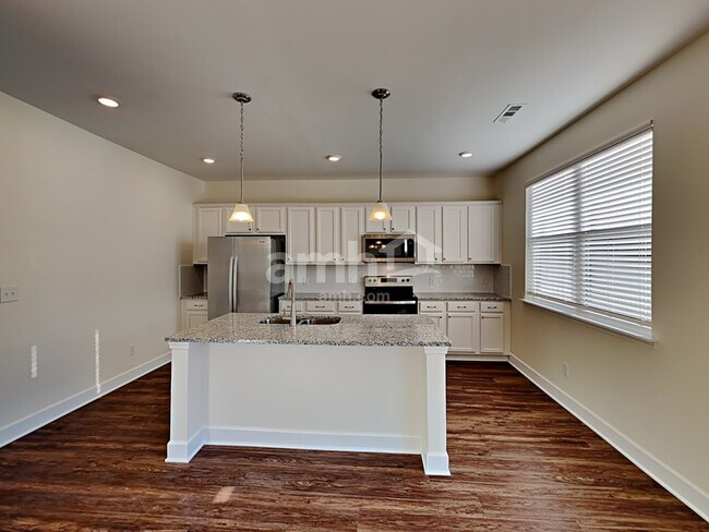 Building Photo - 4724 Chutney Drive