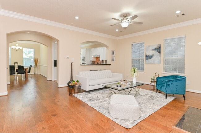 Building Photo - 1126 Sopris Dr