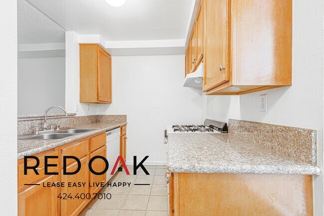 Building Photo - ~1 Month FREE~ Wonderful and Spacious One ...