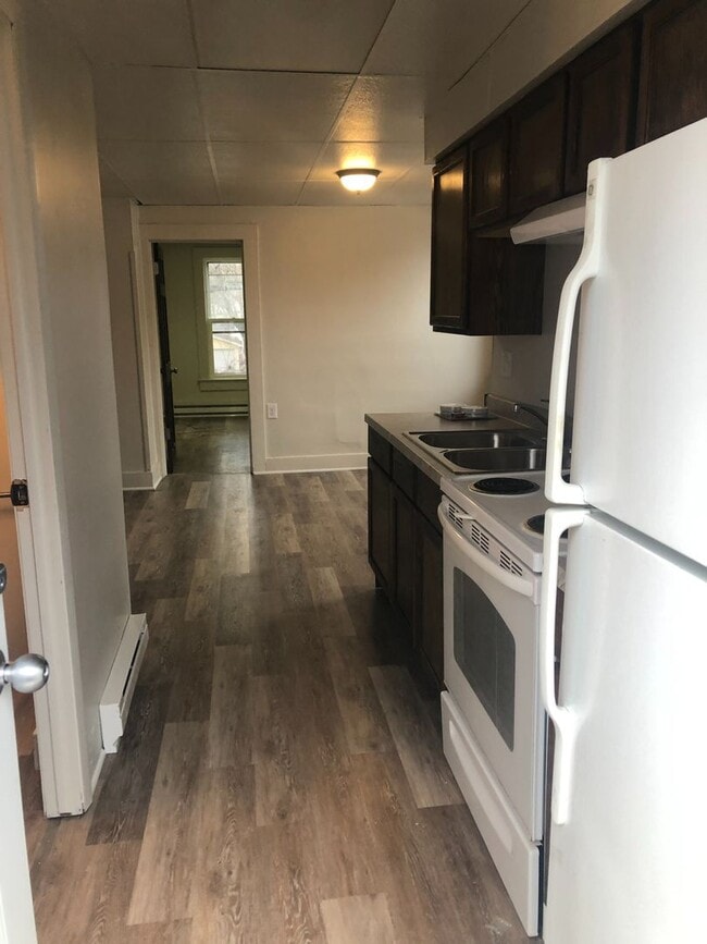 Building Photo - 112 S Franklin St