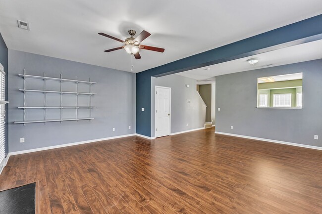 Foto del edificio - Adorable 3b 3b Townhome In Wake Forest!