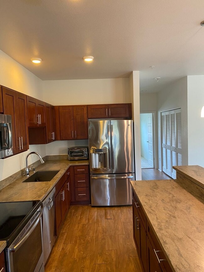 Building Photo - 4/3 in Mehana at Kapolei