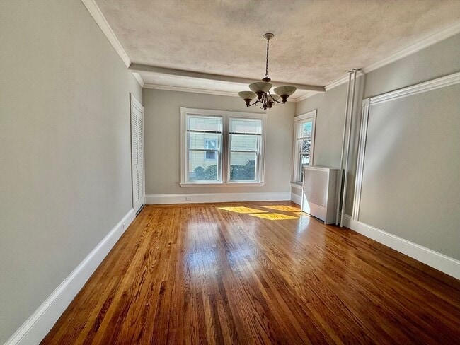 Building Photo - 31 Brooks Park