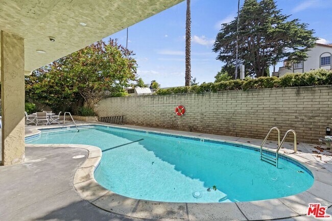 Foto del edificio - 1033 6th St