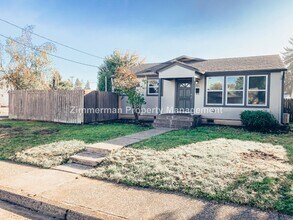 Building Photo - 485 N 24th St