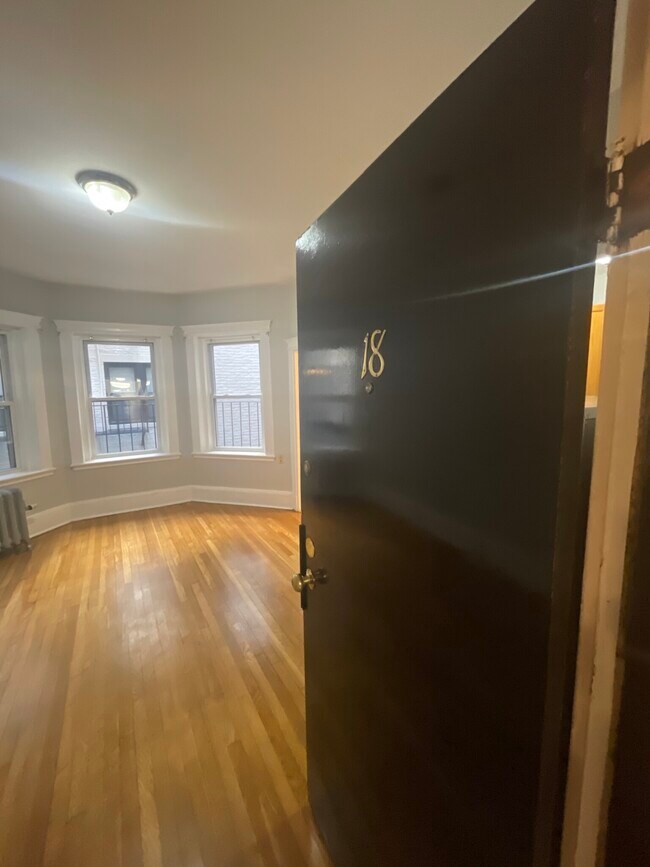 Foto del edificio - 38 Hemenway St