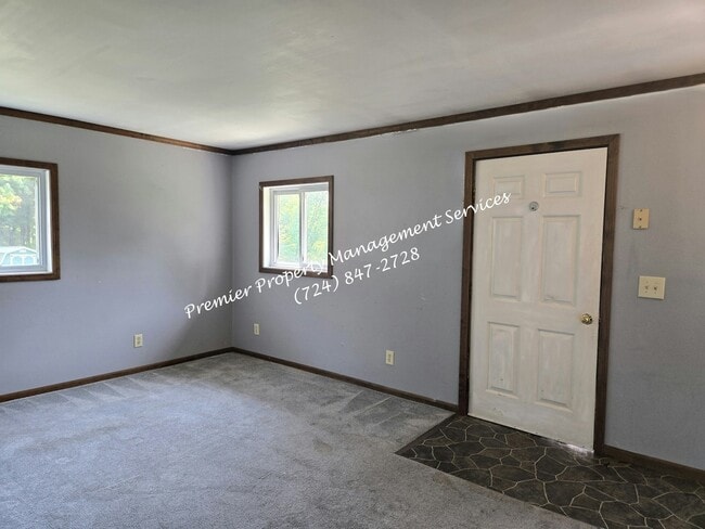 Building Photo - 133 Kennard Rd