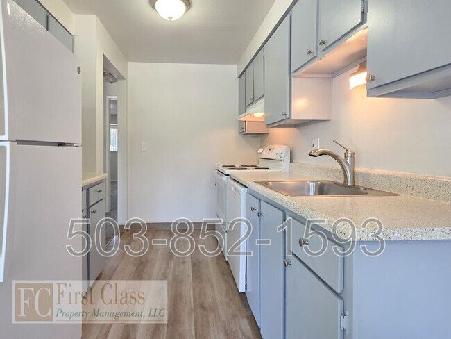 Foto del edificio - 1320 NE 186th Ave