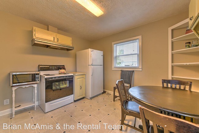 Foto del edificio - 1114 Johnson Ave