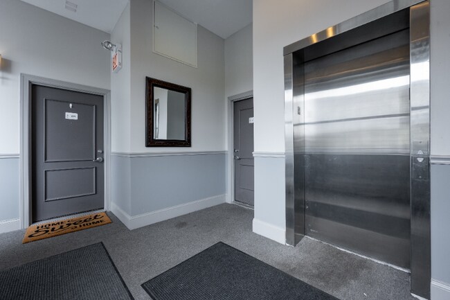 Foto del edificio - 7240 W Devon Ave