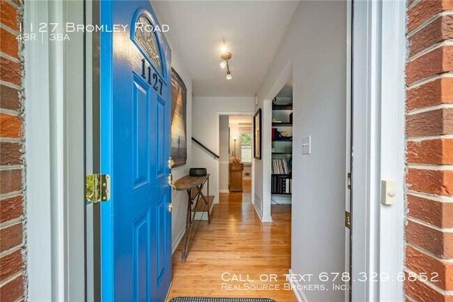 Building Photo - 1127 Bromley Rd