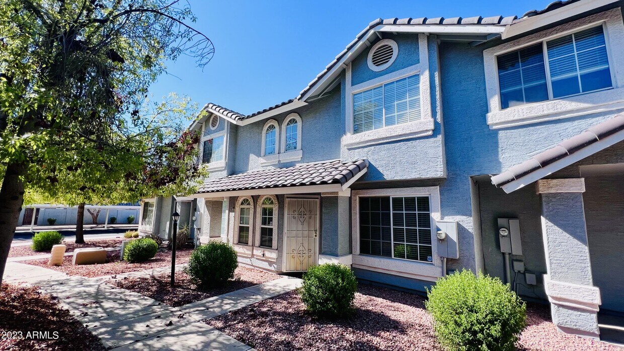 860 S McQueen Rd, Chandler, AZ 85225 Townhome Rentals in Chandler AZ